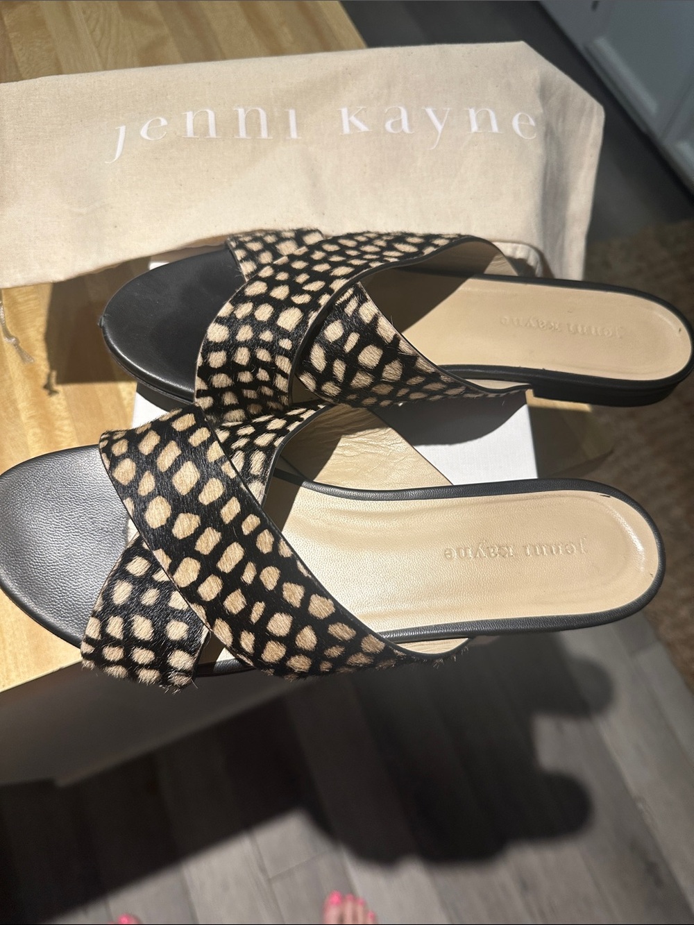 Jenni Kayne Black & Beige Animal-Print Crossband Slides